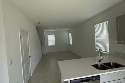 Adosado en alquiler en Kissimmee, Florida, 2 dormitorios, 116.59 m2 № 2099291 - foto 18