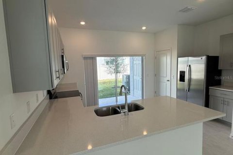 Adosado en alquiler en Kissimmee, Florida, 2 dormitorios, 116.59 m2 № 2099291 - foto 15