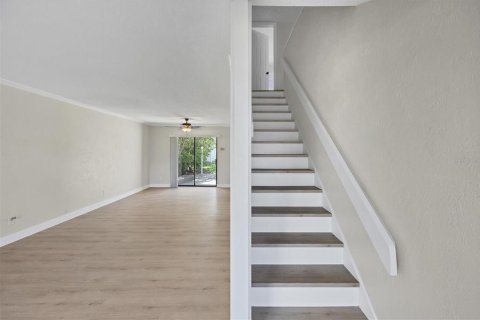 Townhouse in Sarasota, Florida 4 bedrooms, 151.43 sq.m. № 1857670 - photo 17