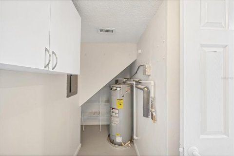 Townhouse in Sarasota, Florida 4 bedrooms, 151.43 sq.m. № 1857670 - photo 29