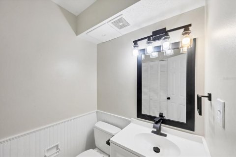 Townhouse in Sarasota, Florida 4 bedrooms, 151.43 sq.m. № 1857670 - photo 28