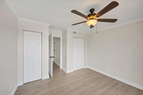 Townhouse in Sarasota, Florida 4 bedrooms, 151.43 sq.m. № 1857670 - photo 21