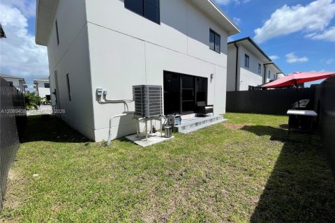 Casa en venta en Florida City, Florida, 5 dormitorios, 168.15 m2 № 2370323 - foto 21