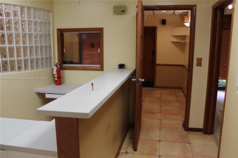 Commercial property in Sunrise, Florida № 1875445 - photo 19
