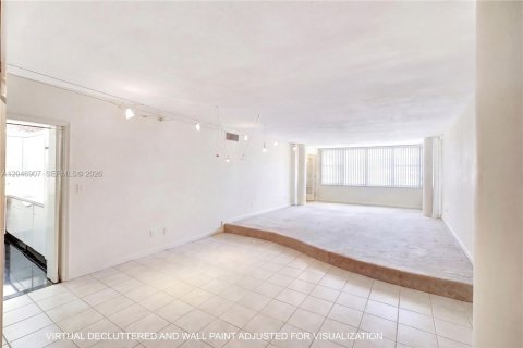 Condominio en venta en Miami Beach, Florida, 2 dormitorios, 125.42 m2 № 2185944 - foto 10