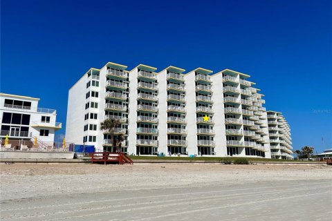 Condominio en venta en New Smyrna Beach, Florida, 2 dormitorios, 85.47 m2 № 1634170 - foto 2