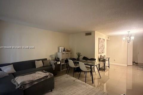 Copropriété à vendre à Miami, Floride: 1 chambre, 106.74 m2 № 1746276 - photo 4