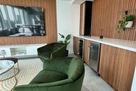 Appartement à Miami, Floride 2 chambres, 140.1 m2 № 2024784