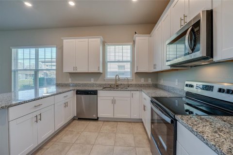 Casa en venta en New Smyrna Beach, Florida, 3 dormitorios, 165.27 m2 № 2117522 - foto 17