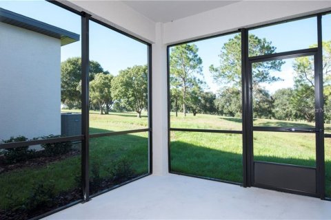 Townhouse in Groveland, Florida 3 bedrooms, 161.65 sq.m. № 2110254 - photo 18