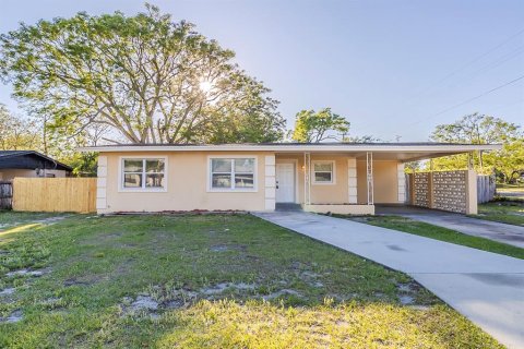 Villa ou maison à vendre à Orlando, Floride: 3 chambres, 146.6 m2 № 1590002 - photo 1