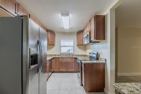 Villa ou maison à vendre à Orlando, Floride: 3 chambres, 146.6 m2 № 1590002 - photo 4
