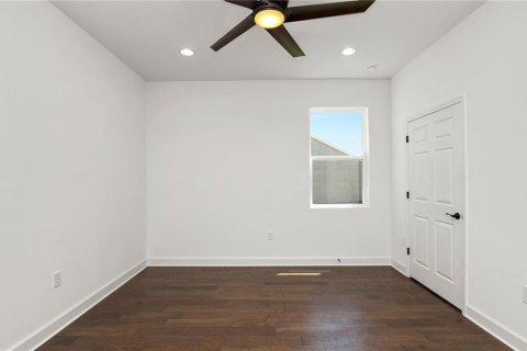 Casa en venta en Lakeland, Florida, 4 dormitorios, 292.92 m2 № 1628374 - foto 25