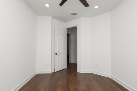 Casa en venta en Lakeland, Florida, 4 dormitorios, 292.92 m2 № 1628374 - foto 30
