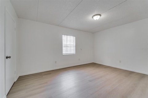 Copropriété à vendre à Tampa, Floride: 2 chambres, 88.26 m2 № 1901392 - photo 14