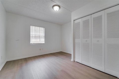 Copropriété à vendre à Tampa, Floride: 2 chambres, 88.26 m2 № 1901392 - photo 20