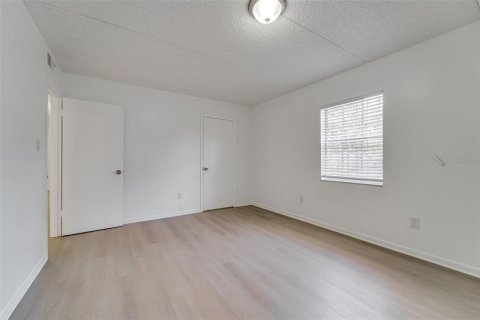 Copropriété à vendre à Tampa, Floride: 2 chambres, 88.26 m2 № 1901392 - photo 15