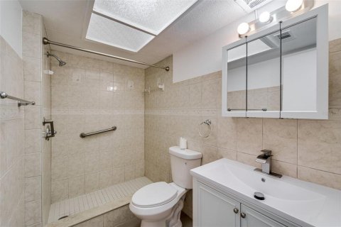 Copropriété à vendre à Tampa, Floride: 2 chambres, 88.26 m2 № 1901392 - photo 18