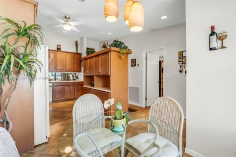 Casa en venta en Plantation, Florida, 2 dormitorios, 118.17 m2 № 2077902 - foto 12