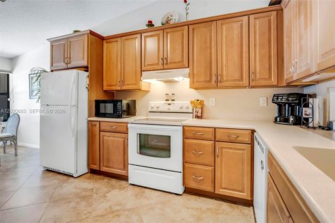 Casa en venta en Plantation, Florida, 2 dormitorios, 118.17 m2 № 2077902 - foto 17