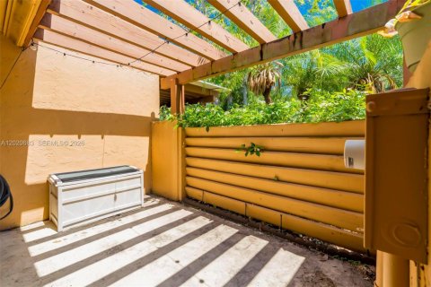 Casa en venta en Plantation, Florida, 2 dormitorios, 118.17 m2 № 2077902 - foto 6