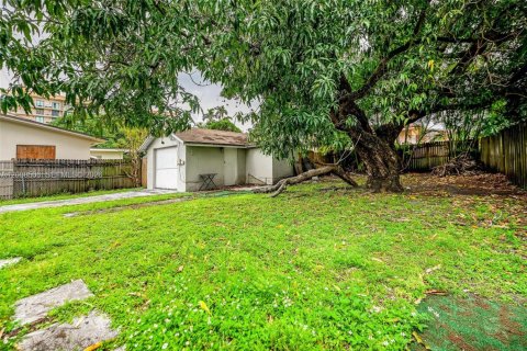 Propiedad comercial en venta en Miami, Florida, 142.6 m2 № 2072055 - foto 13