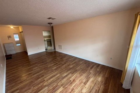 Copropriété à louer à Saint Petersburg, Floride: 1 chambre, 60.94 m2 № 2112417 - photo 4