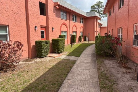 Condo à Saint Petersburg, Floride, 1 chambre  № 2112417