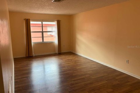 Copropriété à louer à Saint Petersburg, Floride: 1 chambre, 60.94 m2 № 2112417 - photo 6