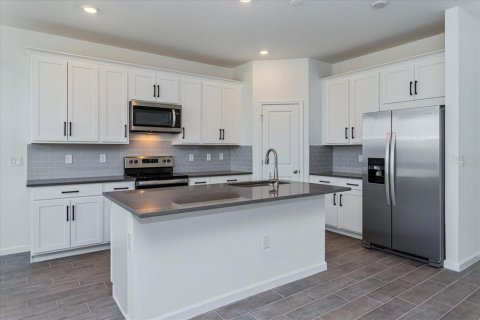 Casa en venta en Lake Wales, Florida, 4 dormitorios, 163.32 m2 № 1631461 - foto 8
