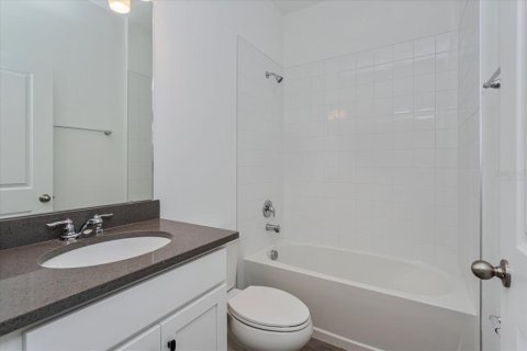 Casa en venta en Lake Wales, Florida, 4 dormitorios, 163.32 m2 № 1631461 - foto 3