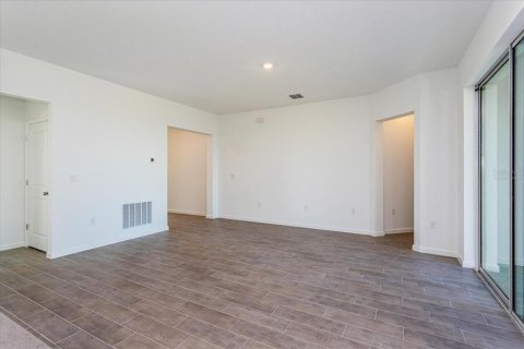 Casa en venta en Lake Wales, Florida, 4 dormitorios, 163.32 m2 № 1631461 - foto 11