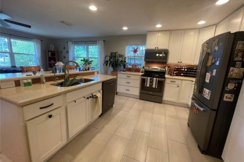 Villa ou maison à louer à Gainesville, Floride: 3 chambres, 134.34 m2 № 2157757 - photo 5