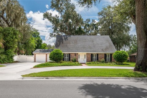 Villa ou maison à vendre à Bartow, Floride: 3 chambres, 285.4 m2 № 1899745 - photo 1