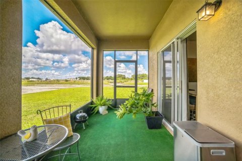 Villa ou maison à vendre à Winter Haven, Floride: 4 chambres, 185.06 m2 № 1807395 - photo 27