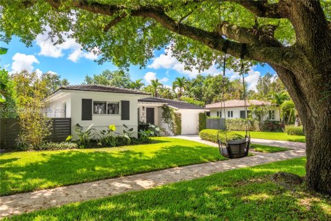 Villa ou maison à vendre à Miami Shores, Floride: 3 chambres, 119.57 m2 № 2064795 - photo 3