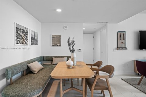 Copropriété à louer à Miami, Floride: 2 chambres, 96.99 m2 № 1937548 - photo 14