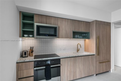 Copropriété à louer à Miami, Floride: 2 chambres, 96.99 m2 № 1937548 - photo 22