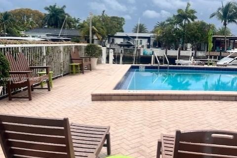 Copropriété à vendre à North Miami, Floride: 1 chambre, 74.88 m2 № 2047887 - photo 3