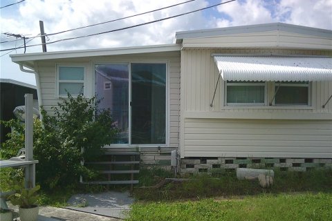 Terreno en venta en Saint Petersburg, Florida № 1912401 - foto 10