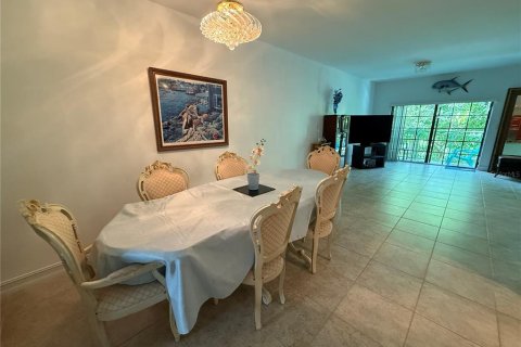 Touwnhouse à vendre à Fort Lauderdale, Floride: 3 chambres, 215.9 m2 № 1831362 - photo 8