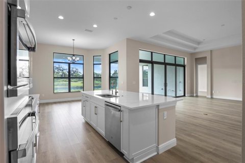 Купить виллу или дом в Сарасота, Флорида 9 комнат, 340.67м2, № 1900093 - фото 4
