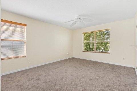 Villa ou maison à vendre à Oxford, Floride: 3 chambres, 168.62 m2 № 2430711 - photo 25