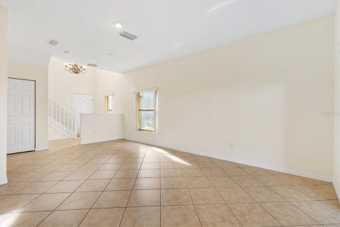 Villa ou maison à vendre à Oxford, Floride: 3 chambres, 168.62 m2 № 2430711 - photo 17