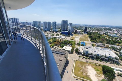 Condominio en venta en Miami, Florida, 2 dormitorios, 97.36 m2 № 1985532 - foto 18