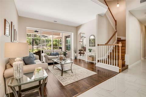House in Palm Harbor, Florida 4 bedrooms, 305.93 sq.m. № 1846325 - photo 10
