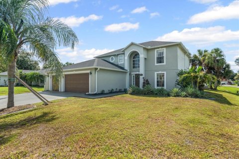 Villa ou maison à vendre à North Port, Floride: 5 chambres, 208.84 m2 № 1907693 - photo 2