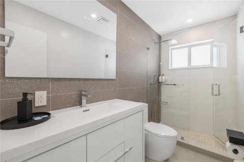 Casa en alquiler en Hollywood, Florida, 3 dormitorios № 1952074 - foto 16