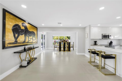 Casa en alquiler en Hollywood, Florida, 3 dormitorios № 1952074 - foto 22