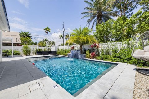 Casa en alquiler en Hollywood, Florida, 3 dormitorios № 1952074 - foto 30
